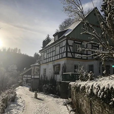 Haus Onel שמאלנברג